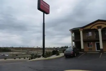 Economy Inn & Suites Joplin 5